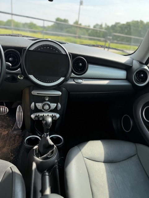2010 MINI Cooper S - Photo 7