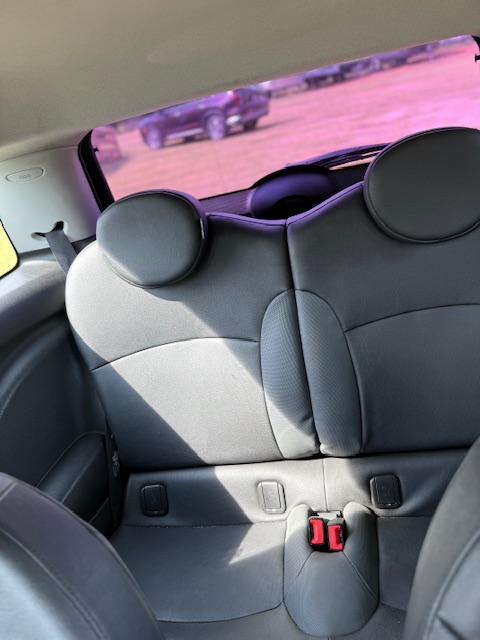 2010 MINI Cooper S - Photo 9